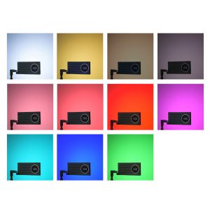 Kahdentoista kuvan ruudukko näyttää Godox M1 Mobile RGB LED -valaisimen - Vihreä heittää eri värejä - valkoista, keltaista, ruskeaa, violettia, vaaleanpunaista, punaista, magentaa, syaania, sinistä, vihreää ja vaaleanvihreää - seinälle.