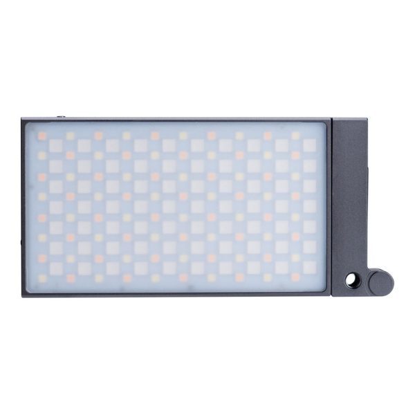 Godox M1 Mobile RGB LED-valaisin - Vihreä on suorakulmainen LED-paneeli, jossa on himmeän kannen ja mustan kehyksen takana pienten lamppujen ruudukko, ja jossa on säätöpyörä ja kiinnitysreikä oikealla puolella.