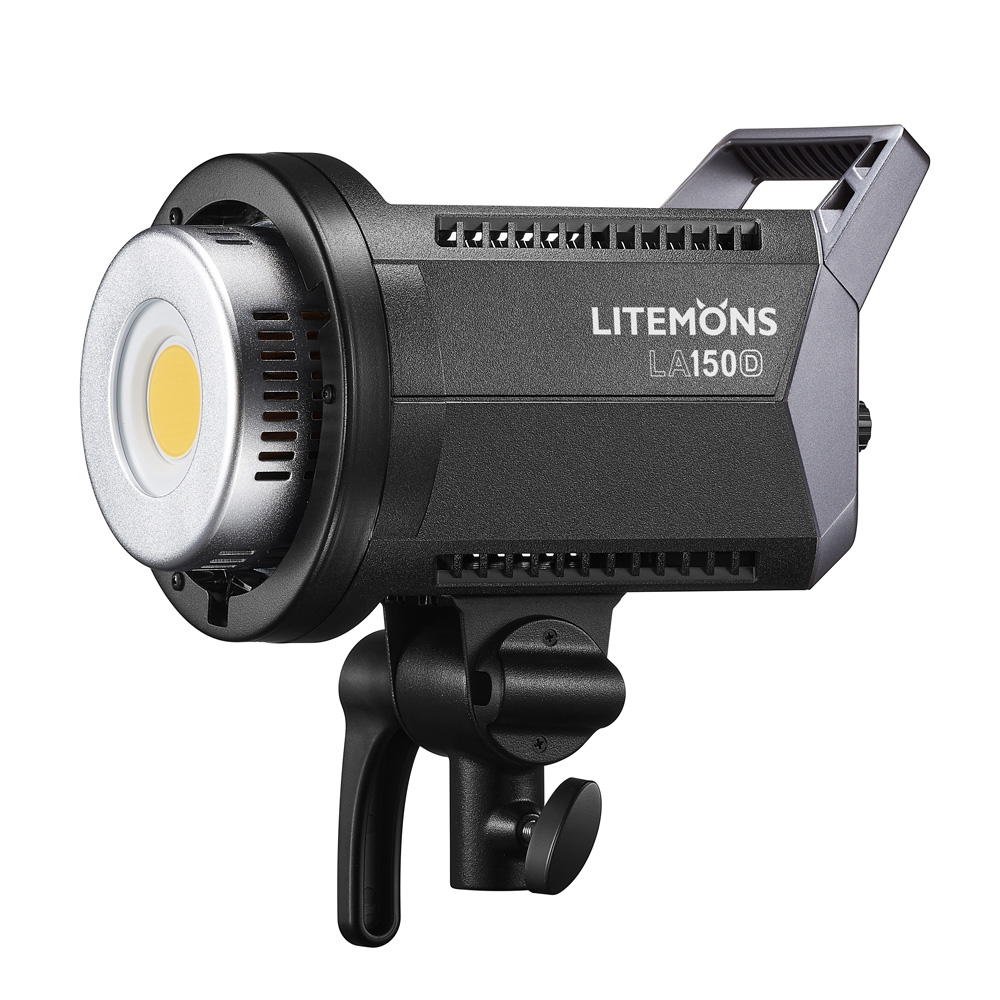 Godox Litemons LED-videovalaisin LA150D -LED-valo, musta studiovalaisin, jossa on pyöreä LED-paneeli, lämpöaukot ja kiinnitysteline, näkyy valkoista taustaa vasten.