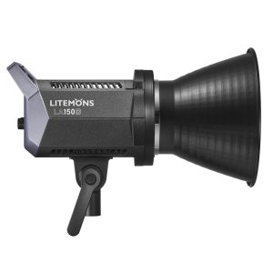 Godox Litemons LED-videovalaisin LA150D -LED-valo mustana, johon on kiinnitetty suuri heijastin, sivulta katsottuna valkoista taustaa vasten.