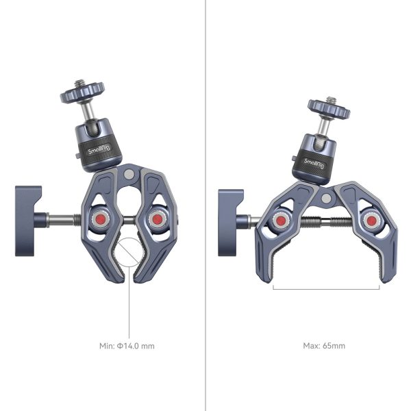 SmallRig 4102 Super Clamp with 360° Ball Head Mount for Action Cameras on esitetty kahdessa asennossa: vasemmalla suljettuna 14,0 mm:n minimiaukolla ja oikealla auki 65 mm:n maksimiaukolla, ja molemmissa on ylhäältä kiristysnuppi.
