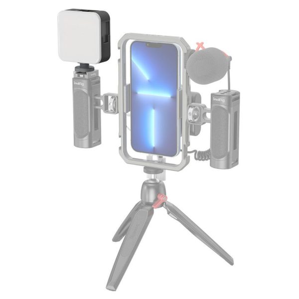 SmallRig 4276 Full Color Mini LED Video Light Vibe P108 on kompakti LED-valo, joka on suunniteltu liikkuvaan videokuvaukseen tai vloggaukseen ja joka on helppo asentaa videorigiin älypuhelimilla, mikrofoneilla, kahvoilla ja jalustoilla.