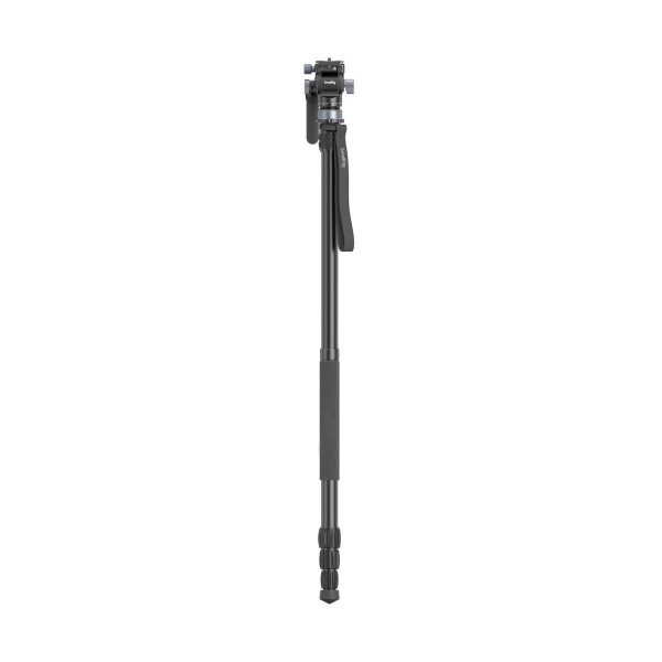 SmallRig 4319 FreeBlazer Aluminum Alloy Video Tripod CT190, kokoontaitettava, säädettävällä kahvalla ja pidennettävillä jalkaosilla varustettu jalusta seisoo pystyssä valkoista taustaa vasten.