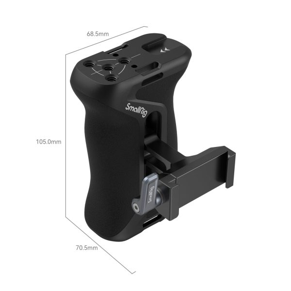 SmallRig 4416 Arca-tyyppinen sivukahva on musta kamerakahva, jossa on ergonominen kuvioitu muotoilu, metallipidike ja näkyvät mitat: 68,5 mm leveys, 105,0 mm korkeus ja 70,5 mm syvyys.