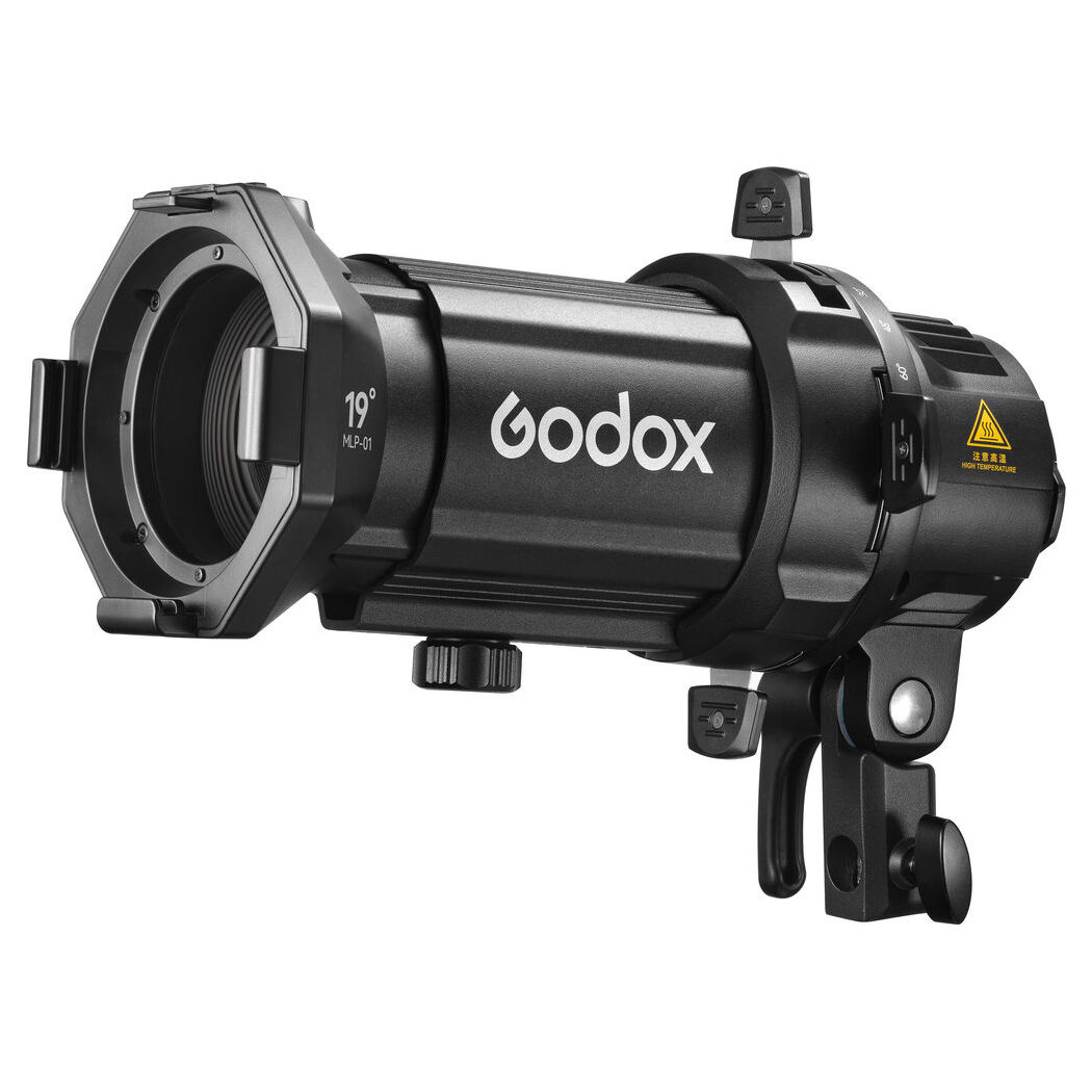 Musta Godox Spotlight Attachment MLP19K ML30/ML60 LED-valaisimelle, jossa on 19° linssimerkintä, säätönupit ja kiinnitystarvikkeet, on kuvattu valkoista taustaa vasten.