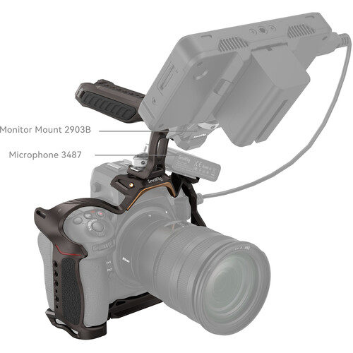 SmallRig 4317 Night Eagle Cage Kit for Nikon Z 8 pitää sisällään digitaalikameran, jonka päälle on asennettu ulkoinen monitori (Monitor Mount 2903B) ja sivulle kiinnitetty mikrofoni 3487.