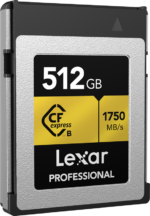 800q-02_123957 Lexar CFexpress Pro Gold R1900/W1500 512GB -muistikortti on esillä, jossa on hopean ja mustan värinen muotoilu keltaisella merkinnällä ja joka tarjoaa suuren lukunopeuden jopa 1900 MB/s.