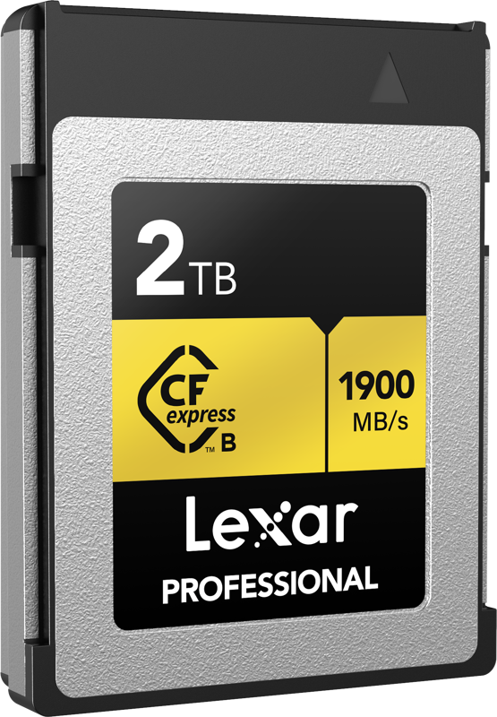 Lexar CFexpress Pro Gold R1900/W1500 2TB -muistikortti tarjoaa 2TB:n kapasiteetin ja jopa 1900MB/s lukunopeuden, ja siinä on ammattimainen hopean ja mustan värinen muotoilu keltaisella merkinnällä.