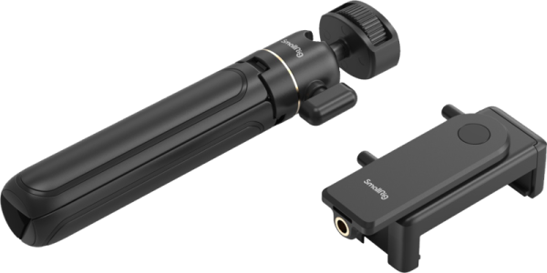 SmallRig 4364 Smartphone Vlog Tripod Kit VK-20 Advanced Version, joka sisältää mustan, kokoontaitettavan selfiekepin ja puhelimen pidikkeen, on esillä vierekkäin tavallisella vaalealla taustalla.