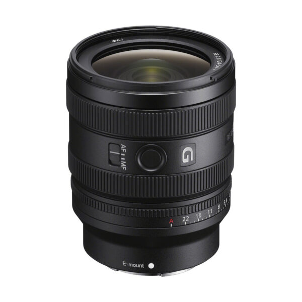 Designed for E-mount cameras, the Sony FE 24-50mm f/2.8 G lens features zoom and focus rings, aperture markings, G logo and AF/MF switch. Shot in black against a white background. 100€ cashback offer included.