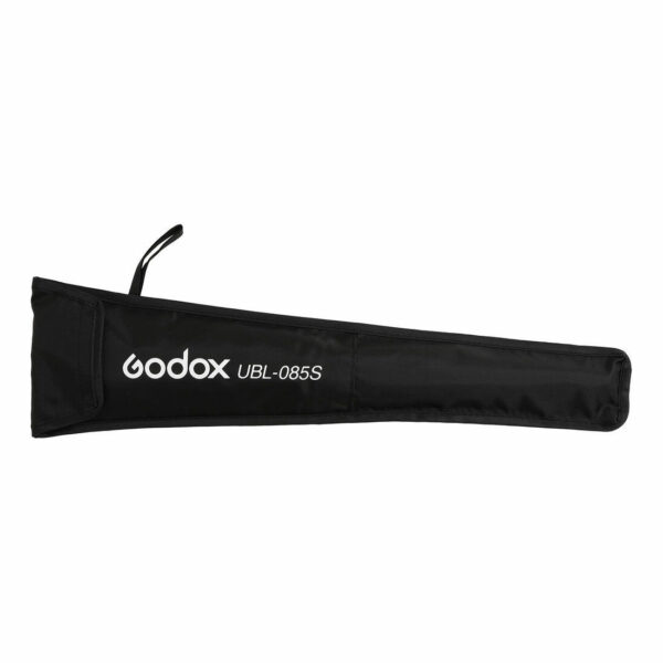 Musta Godox Silver Umbrella 85cm For AD300Pro -kotelo, jossa on vetoketju ja kahva, ja jonka sivulle on painettu Godoxin tuotemerkki ja mallinumero valkoisella.