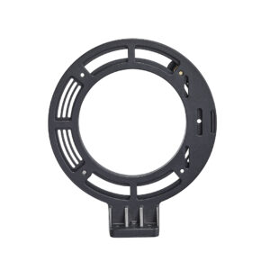 Godox FLB-90 Quick Rotating Camera Bracket Kit for R1200 on musta pyöreä muovikiinnike, jossa on avoimet aukot ja litteä suorakulmainen pohja, kuvassa valkoista taustaa vasten.