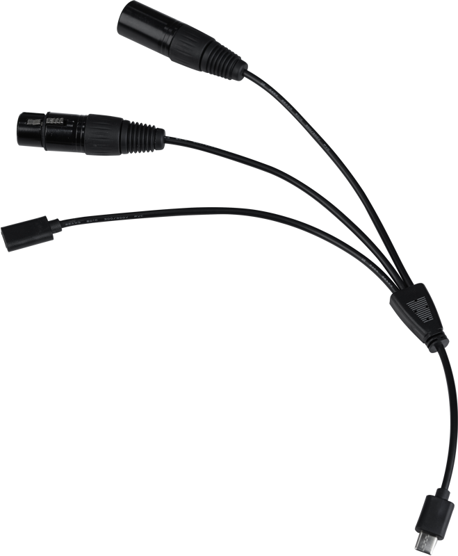 NANLITE USB-C to DMX Cable Splitter sulautuu yhdeksi kaapeliksi, jonka toisessa päässä on USB-C-liitin ja joka jakautuu kolmeen liittimeen: kahteen XLR-liittimeen ja yhteen pienempään tynnyrityyppiseen liittimeen.