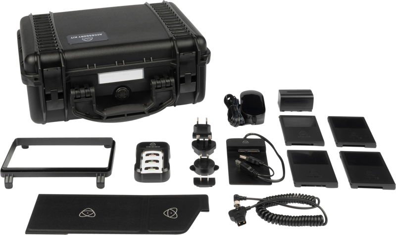 ATOMOS Accessory Kit Shogun 7 sisältää kestävän mustan suojakotelon ja valikoituja elektronisia lisävarusteita, kuten latureita, paristoja, adaptereita, kaapeleita ja asennuslevyjä, jotka on järjestetty kätevästi.