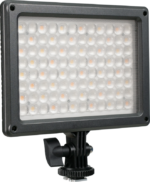 NANLITE MixPad 11C II RGBWW LED-paneeli on suorakulmainen LED-paneeli, jossa on useita lamppuja riveissä, ja se on asennettu säädettävään jalustaan, jonka jalustassa on kiristysnuppi.