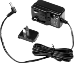800q-02_118930 NANLITE-virtalähde 7,5V 2A on esitetty mustana, ja siinä on UK-pistokeliitäntä, pitkä kaapeli ja suorakulmainen tynnyriliitin. Sovitin ja pistokkeen kiinnitys on irrotettu ja näytetään valkoisella pohjalla.