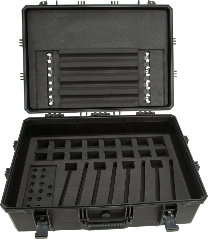 NANLITE Hard Case for 8 pcs PavoTube II 15X -kotelossa on avoin musta kova kuori, jossa on sisäinen EVA-vaahtomuovisisäke, joka tarjoaa useita muotoiltuja aukkoja, jotka järjestävät ja suojaavat valaisulaitteita turvallisesti.
