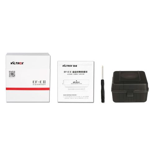 Viltrox EF-E II Autofocus Adapter 0.71x -pakkaus sisältää valkoisen tuotepakkauksen, käyttöohjeen, pienen ruuvimeisselin ja mustan muovikotelon, jotka on järjestetty siististi valkoiselle taustalle.