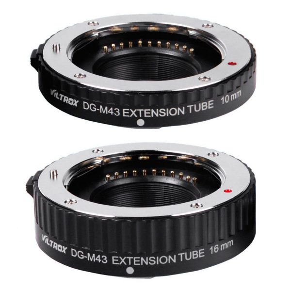 1560926208_200 Viltrox DG M43 (10mm/16mm) automaattisessa jatkoputkessa MFT on metalliset kiinnikkeet ja elektroniset koskettimet, jotka on suunniteltu Micro Four Thirds -kameroille.