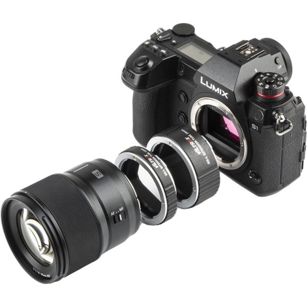 The body of the Panasonic Lumix S1 with the lens removed is pictured with two Viltrox macro extension tubes (12 mm and 24 mm, L-mount) and the lens in front of the camera.