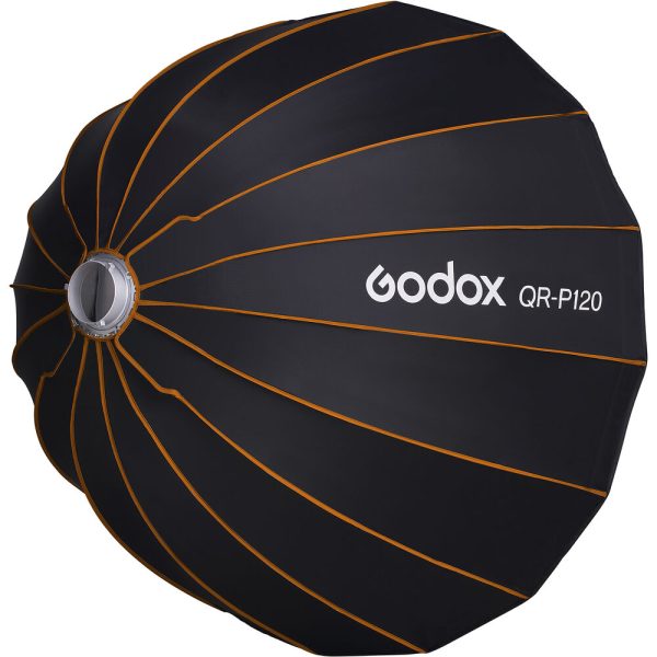 Musta Godox Quick Release Parabolic Softbox QR PF120 Profoto, jossa on oranssit heijastinkylkiluut ja jonka kyljessä on valkoisella painettu tuotemerkki ja mallinumero.