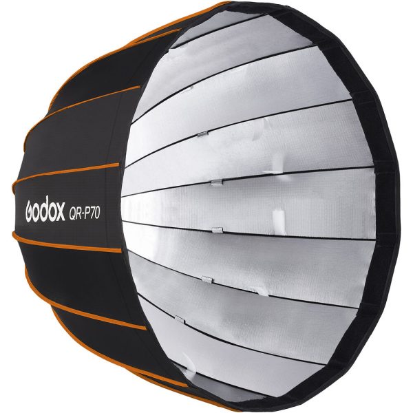 Godox Quick Release Parabolic Softbox QR PG70 Godox Mount on mustavalkoinen, syvä parabolinen softbox, jossa on oranssi reunus ja kangasristikot, ihanteellinen ammattimaiseen valokuvaukseen.