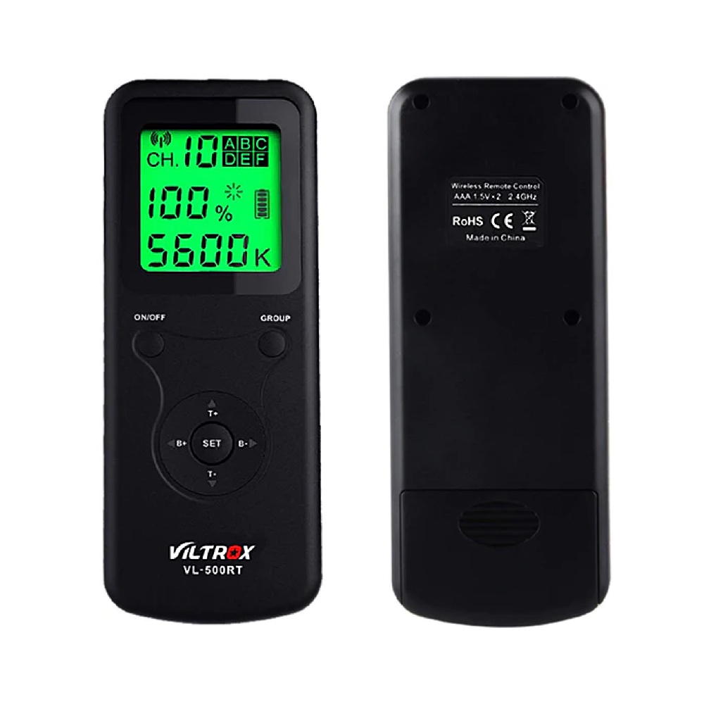 Mustan Viltrox VL 500RT Remote -kaukosäätimen etu- ja takanäkymä, jossa on LCD-näyttö asetuksia varten, käyttöpainikkeet ja tuotetiedot takana.