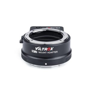 Viltrox Nikon F - Z Auto Focus Mount Adapter, musta, kameran objektiivien liittämiseen, näkyy valkoisella pohjalla.