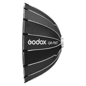 Mustassa Godox Quick Release Parabolic Softbox -valaisimessa livestreamaukseen (QR-P90T), jossa on valkoiset tukitangot ja joka on kuvattu sivulta, tuotemerkki ja malli on painettu valkoisella tekstillä kankaaseen.