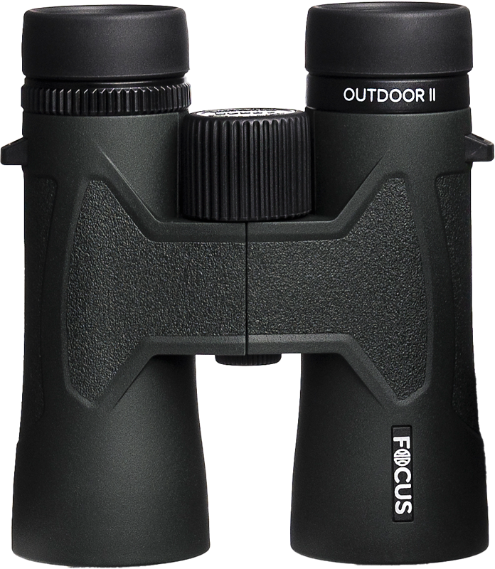 Focus Outdoor II 10x42 -kiikari, jossa on kuvioidut kahvat ja keskitarkennuspyörä, kuvattuna valkoista taustaa vasten.