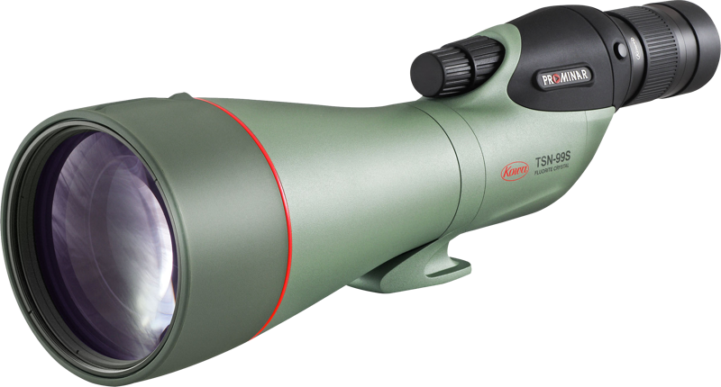 800q-02_117210 Vihreä KOWA Spottingscope TSN-99S PROMINAR 30-70xW zoom, jossa on suuri etulinssi, musta okulaari ja punainen rengas linssin lähellä. Merkki ja malli on merkitty kylkeen.