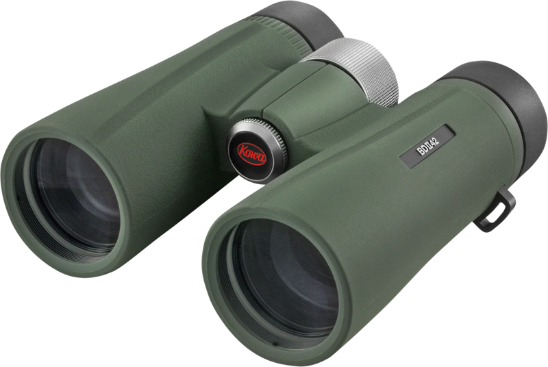 Vihreä KOWA BDII-XD 8X42 WA -kiikari, jossa on mustat okulaarit ja hopeinen tarkennuspyörä, istuu vaaleanharmaalla taustalla. Sivumerkinnässä lukee "8x42.
