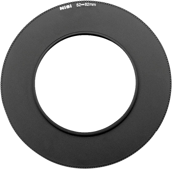 Vaaleanharmaalla pohjalla näkyy musta pyöreä NiSi-sovitinrengas V5/V6/V7-pidikkeelle 52mm -suodinadapteri, jossa on ontto keskikohta ja joka on suunniteltu halkaisijaltaan erilaisten kamerasuodattimien liittämiseen.