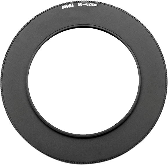 Musta pyöreä NiSi-sovitinrengas V5/V6/V7-pidikkeelle 52mm -suodinadapteri, jossa on leveä ulkokehä, on kuvassa valkoisella pohjalla.