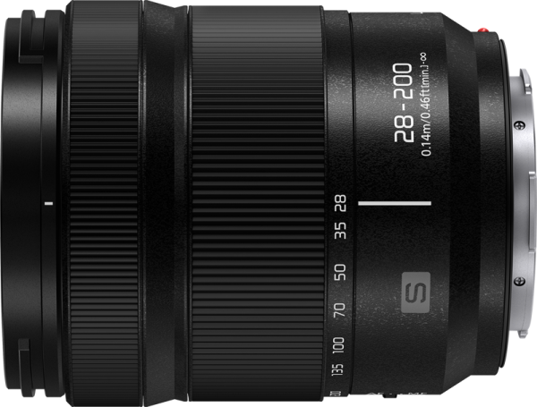 Panasonic Lumix S 28-200mm f/4-7.1 Macro -objektiivi
