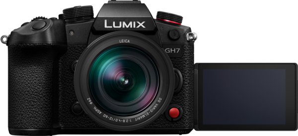 800q-04_128376 Panasonic Lumix GH7+12-60mm f/2.8-4 Leica