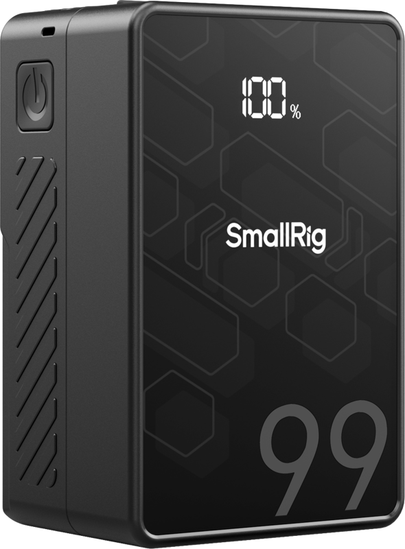 SmallRig 4608 V-Mount Battery Mini VB99 SE on musta geometrisella kuviolla, sen näytössä näkyy 100 %, ja siinä on suuri "99" oikeassa alakulmassa; sivussa on myös näkyvä virtapainike.