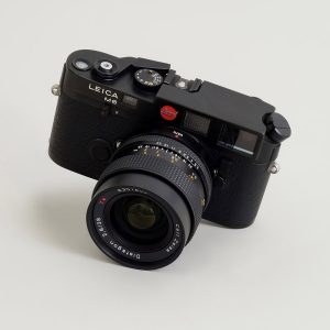Urth Contax/Yashica (C/Y) - Leica M lens adapters