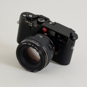 Urth Canon (EF / EF S) - Leica M lens adapter