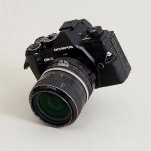 Urth Nikon F - Micro Four Thirds (M4/3) lens adapter