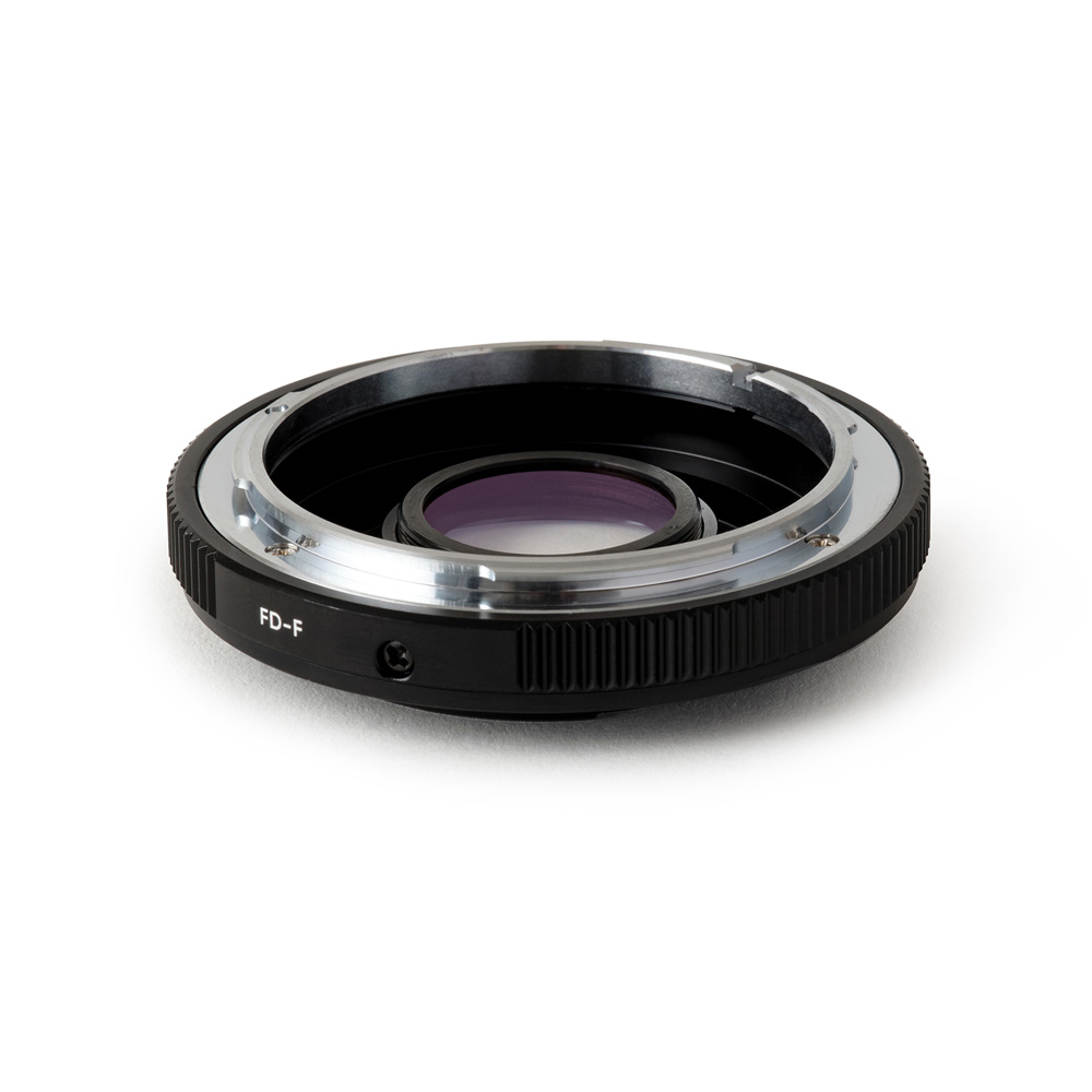 Urth Canon FD - Nikon F lens adapter (with Optical Glass)