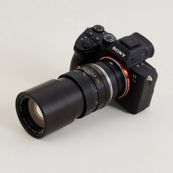 Urth Leica R - Sony E lens adapter