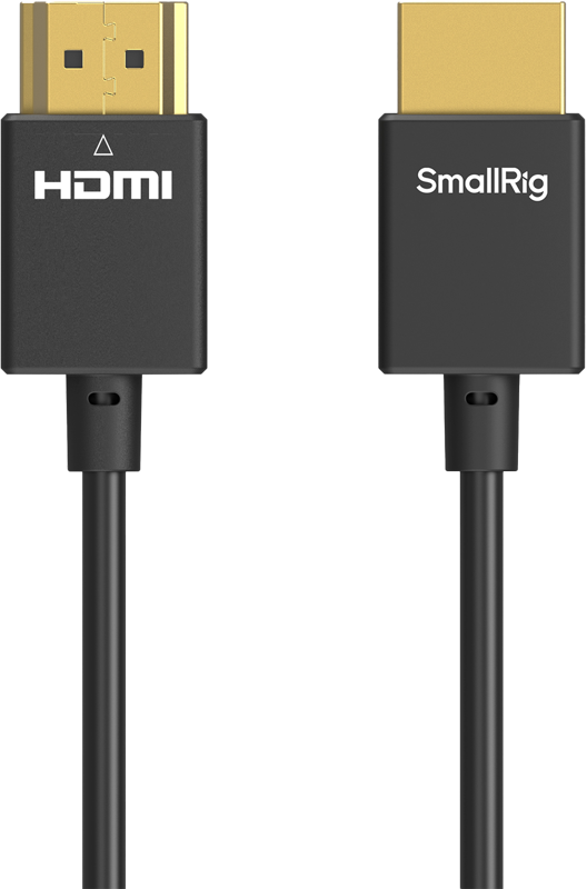 Kaksi mustaa SmallRig 4794 Ultra-Slim 4K HDMI -datakaapelia (A-A, 100 cm) on kuvassa vierekkäin. Vasemmanpuoleisessa liittimessä on merkintä HDMI, oikeanpuoleisessa SmallRig; molemmissa on kullatut päät ja mustat kaapelit.