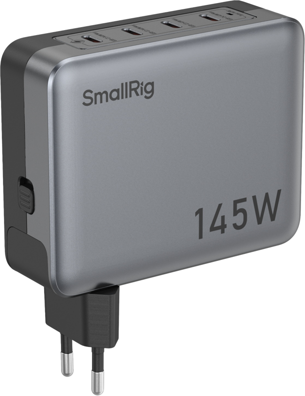 SmallRig 4748 145W 4-porttinen PD-virtalähde on harmaa laturi, jossa on neljä USB-porttia yläosassa ja kaksi pyöreää eurooppalaista pistokepiikkiä alaosassa.