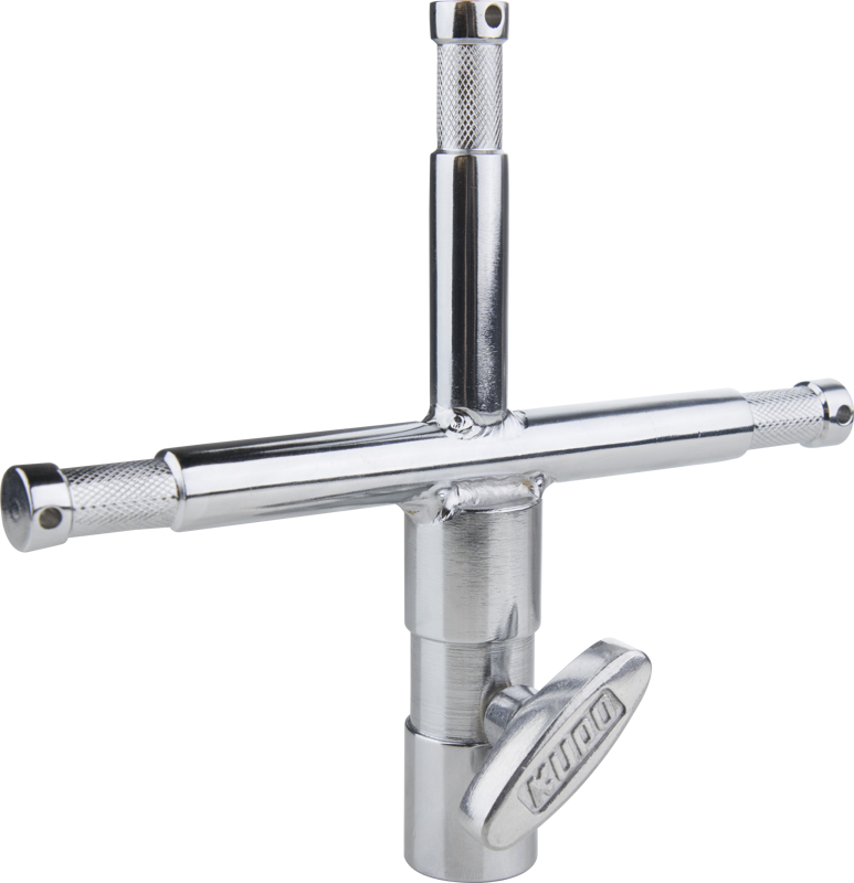 Kupo KS-148 3 Way 5/8" Baby Pin Adapter, jossa on hopeanvärinen metallirakenne ja kolme kiinnityspistettä, on esillä valkoista taustaa vasten.