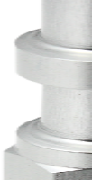 800q-01_122713 Lähikuva Kupo KS-020 5/8" Compact Aluminum Snap In Pin, metallinen sylinterimäinen komponentti, jossa on useita osia, joissa on sileät, pyöristetyt pinnat ja kuusikulmainen mutteri pohjassa, joka on suunniteltu mekaaniseen tai teolliseen käyttöön.