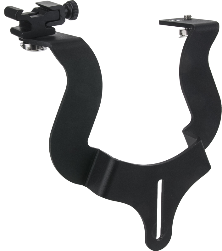 KUPO KS-520 Padmate Bracket 1/4-20 on musta metallinen kardaanipää, jossa on kaareva varsi ja säädettävä kiinnityskannatin ja joka on suunniteltu tukemaan kameroita tai kiikareita jalustalla.