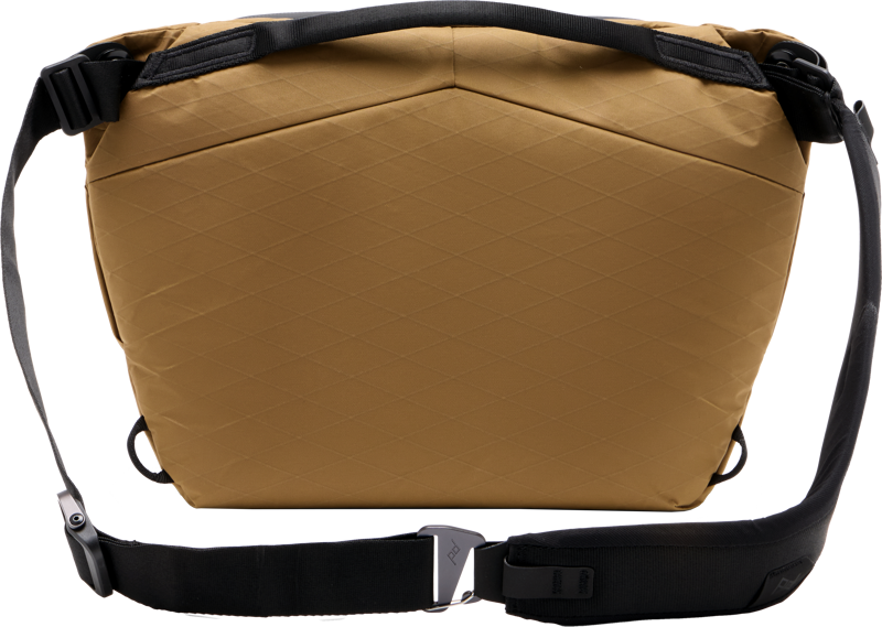 800q-03_127962 Peak Design Everyday Sling v2 6L - Coyote