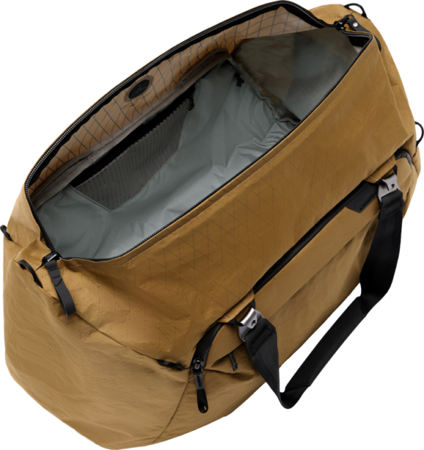 800q-05_127967 Peak Design Travel Duffel 50L – Coyote