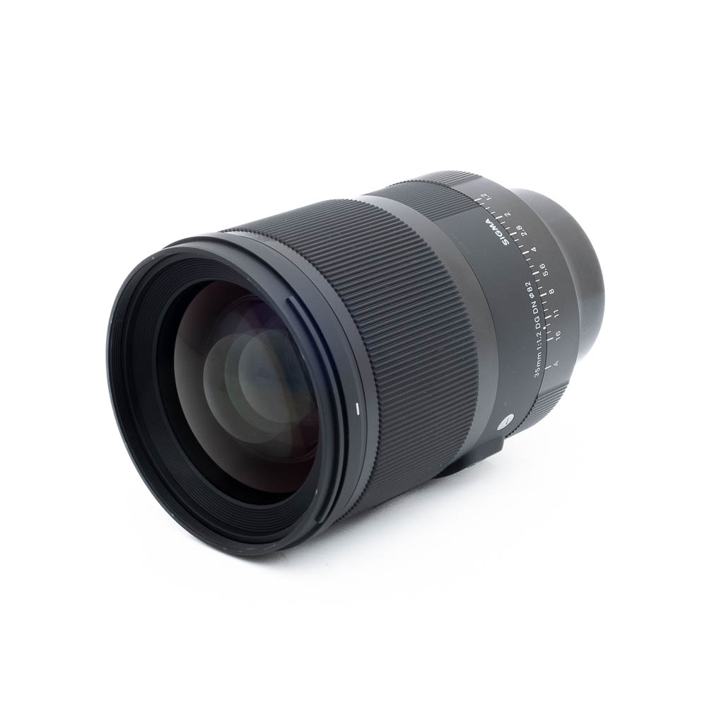 Sigma 35mm f/1.2 DG DN Art Sony FE (Kunto K5, takuu 14kk) - Käytetty